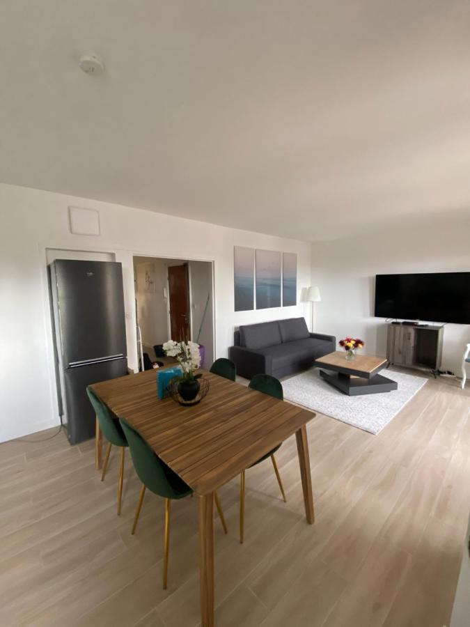 Grand Appartement Courbevoie Paris Dış mekan fotoğraf
