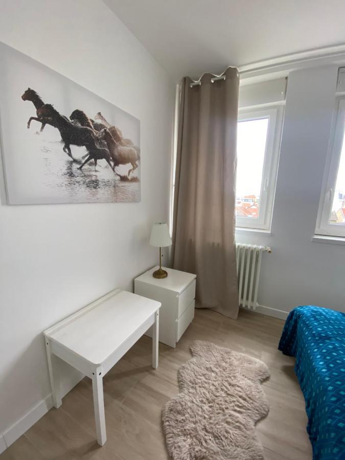 Grand Appartement Courbevoie Paris Dış mekan fotoğraf