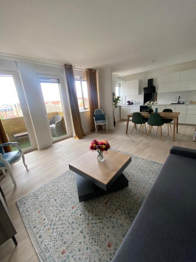 Grand Appartement Courbevoie Paris Dış mekan fotoğraf